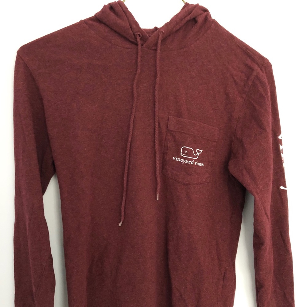 Vineyard vines Men’s xs maroon long sleeve hoodie